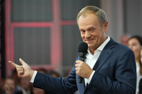 Polish election winner Donald Tusk appeals to president to move quickly to form a new government